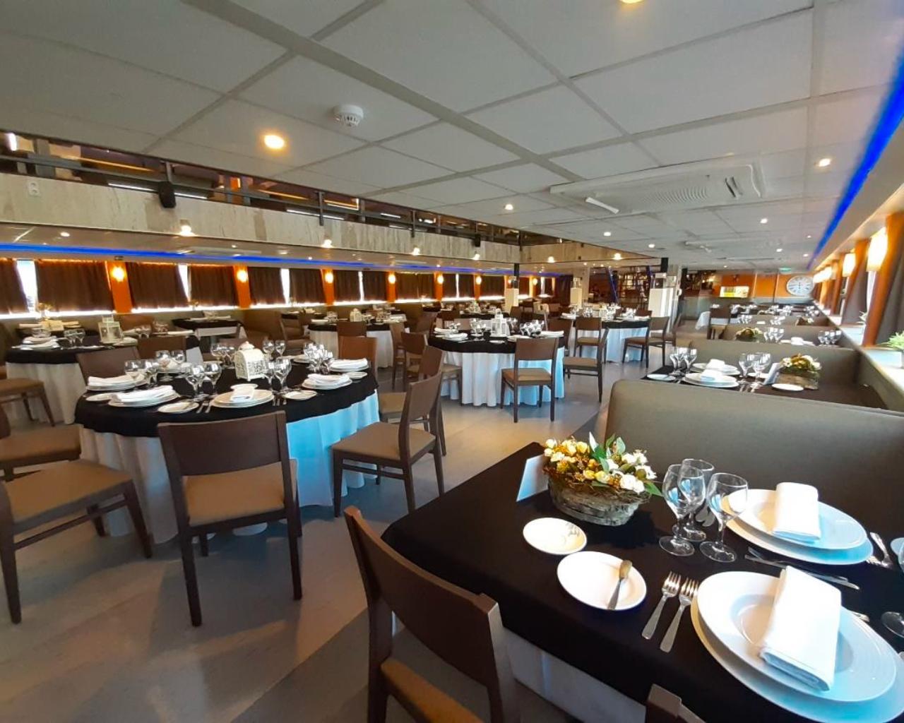 Cruzeiro Privado para Grupos com Almo&ccedil;o ou Jantar - 3