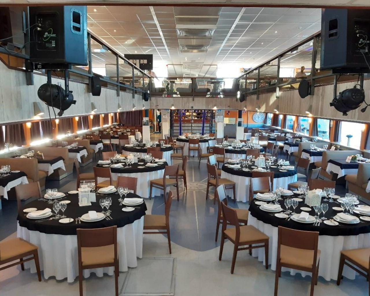 Cruzeiro Privado para Grupos com Almo&ccedil;o ou Jantar - 5